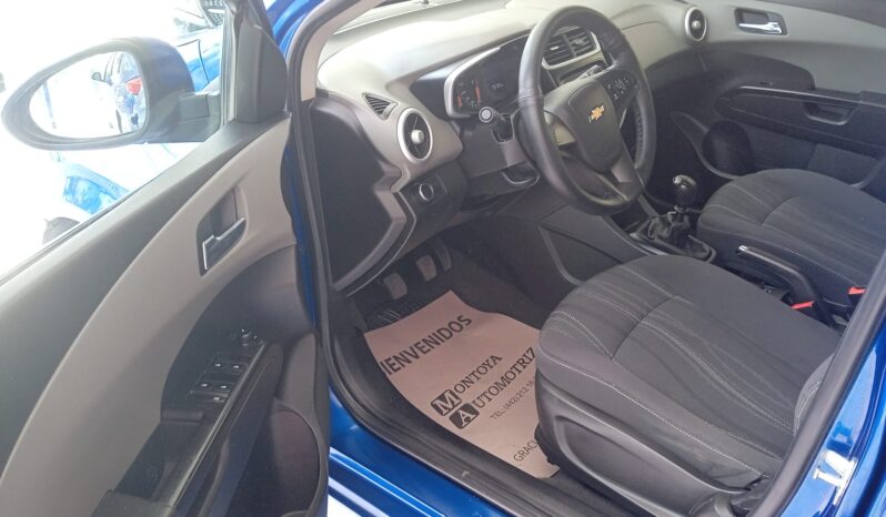 CHEVROLET SONIC LT 2017 lleno