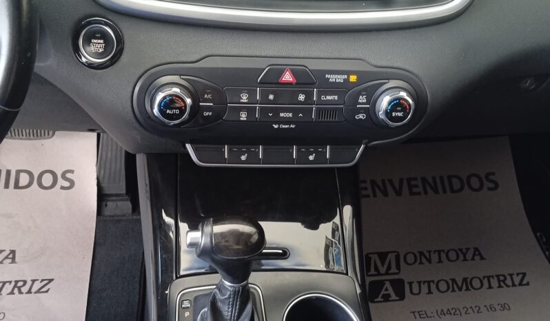 KIA SORENTO EX V6 2017 lleno