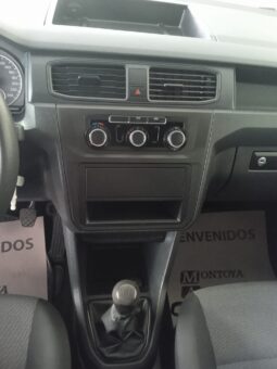 VOLKSWAGEN CADDY MAXI CARGO VAN 1.6LTS 2018 lleno