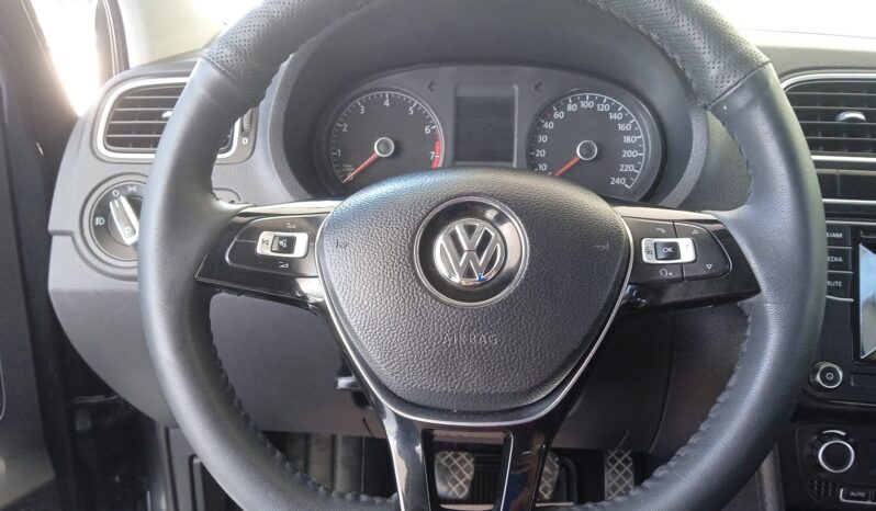 VOLKSWAGEN VENTO HIGHLINE 2018 lleno