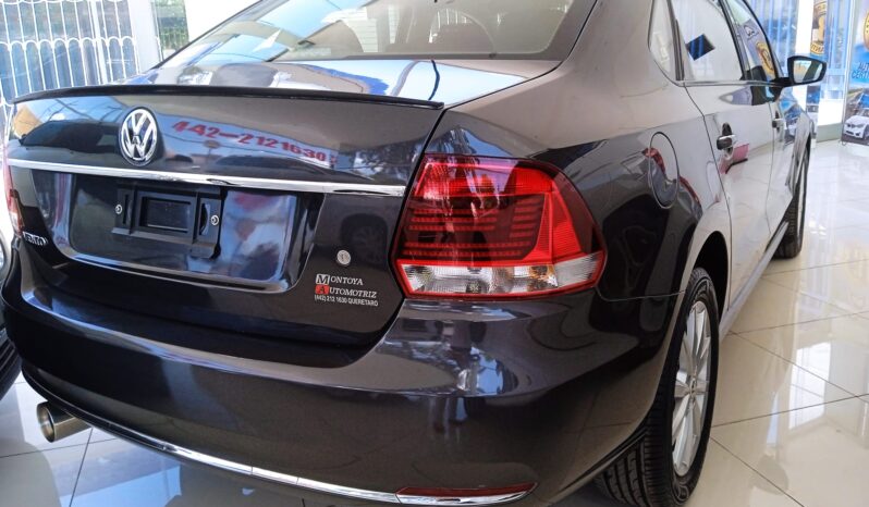 VOLKSWAGEN VENTO HIGHLINE 2018 lleno