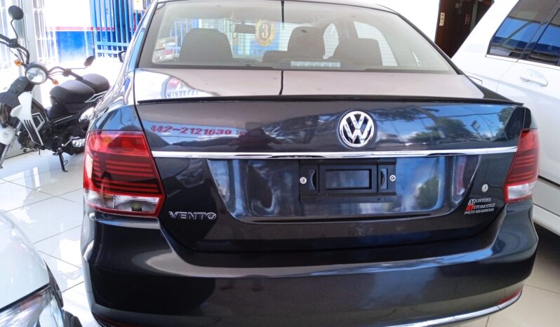 VOLKSWAGEN VENTO HIGHLINE 2018 lleno