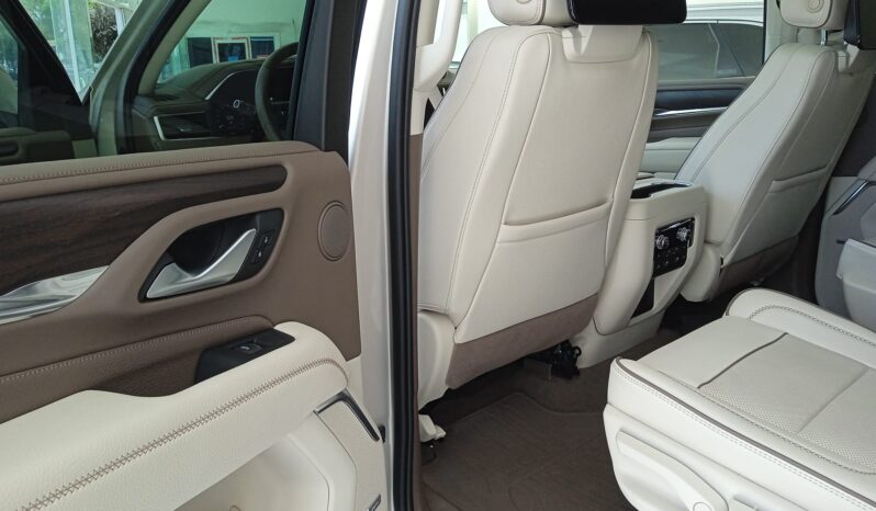 GMC YUKON DENALI 2023 lleno