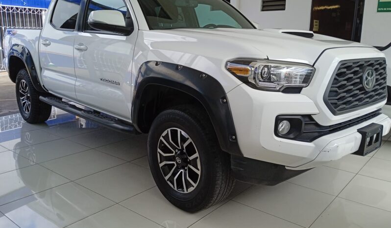 TOYOTA TACOMA 2020 4X4 lleno