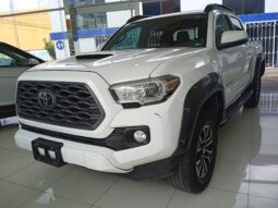 TOYOTA TACOMA 2020 4X4 lleno