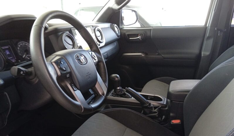 TOYOTA TACOMA 2020 4X4 lleno