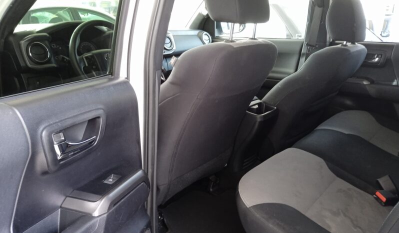 TOYOTA TACOMA 2020 4X4 lleno