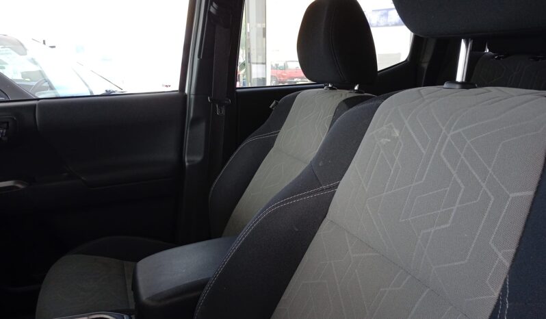 TOYOTA TACOMA 2020 4X4 lleno