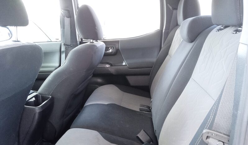 TOYOTA TACOMA 2020 4X4 lleno