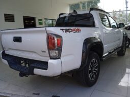 TOYOTA TACOMA 2020 4X4 lleno