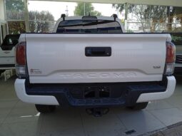 TOYOTA TACOMA 2020 4X4 lleno