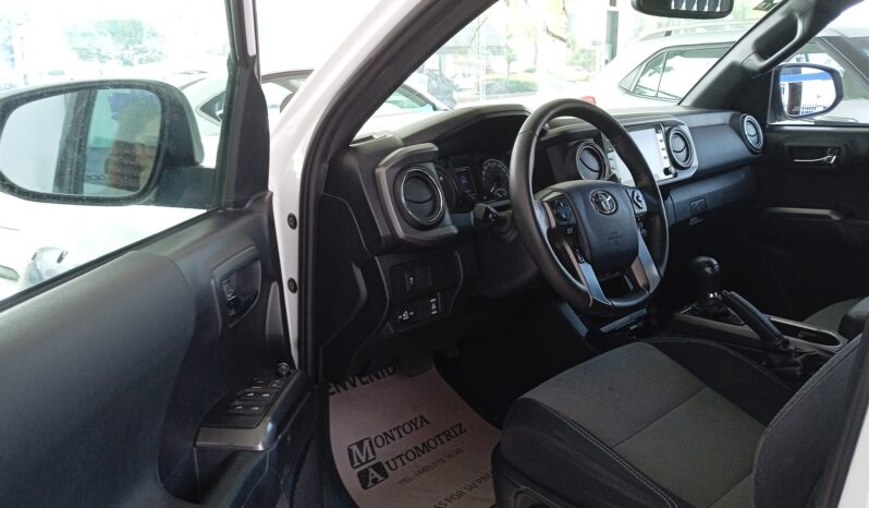 TOYOTA TACOMA 2020 4X4 lleno