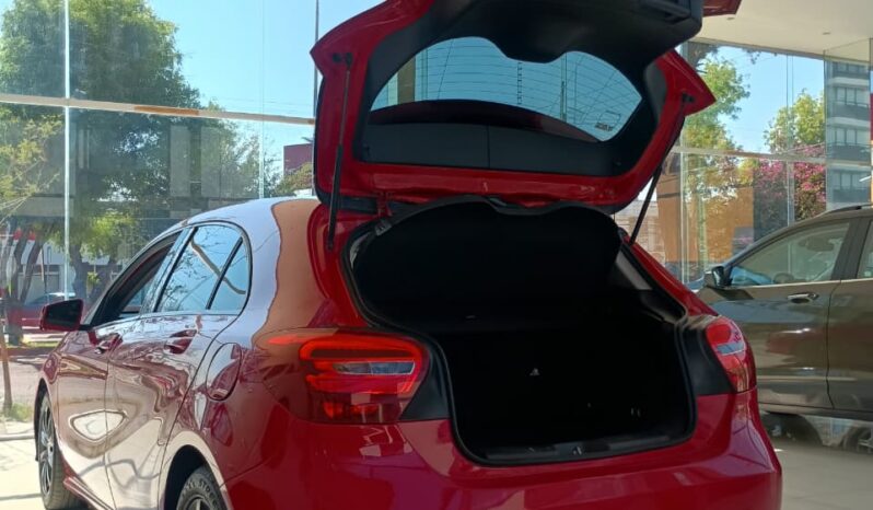 Mercedes Benz A180 CGI lleno