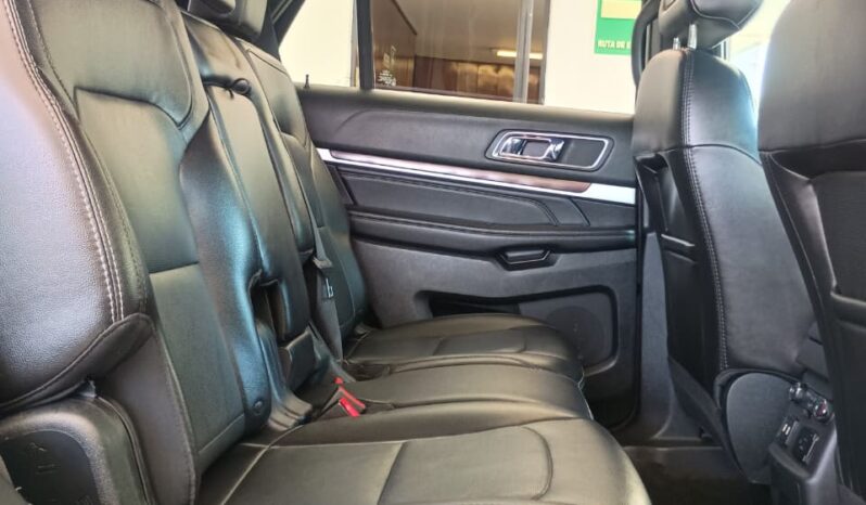 Ford Explorer Limited lleno
