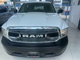 Dodge Ram 1500 SLT