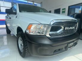 Dodge Ram 1500 SLT