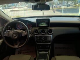 Mercedes Benz A180 CGI