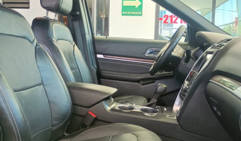 Ford Explorer Limited lleno