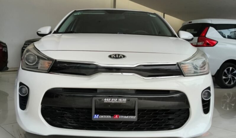 Kia Rio 2018 lleno