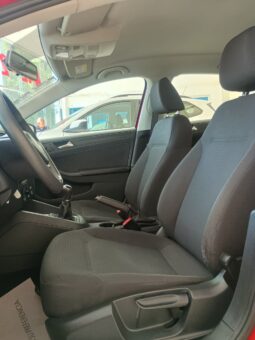 VW Jetta 2017 lleno