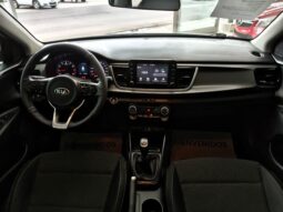 Kia Rio 2018 lleno