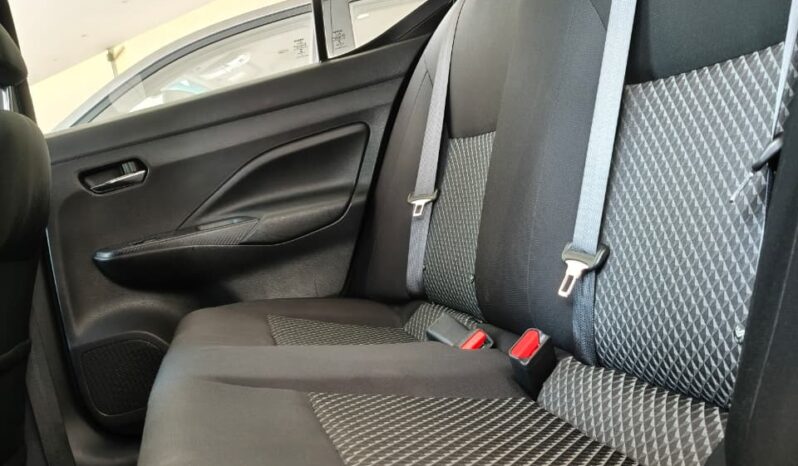 Nissan Versa Sense 2020 lleno