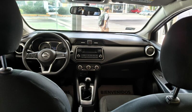 Nissan Versa Sense 2020 lleno