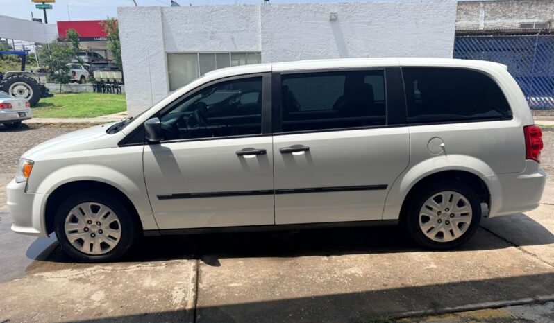 Dodge Grand Caravan 2017 lleno