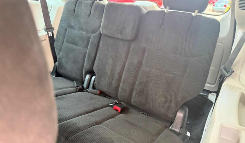 Dodge Grand Caravan 2017 lleno