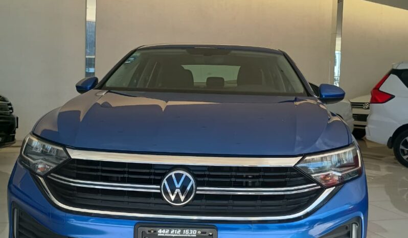 VW Jetta Confortline 2022 lleno