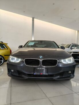 BMW 320IA 2014