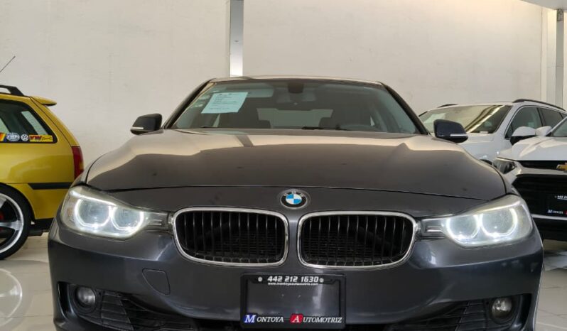 BMW 320IA 2014 lleno