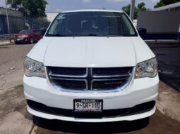 Dodge Grand Caravan 2017 lleno