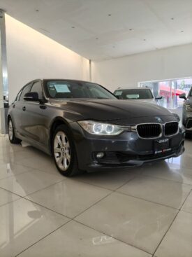 BMW 320IA 2014