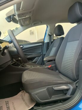 VW Jetta Confortline 2022