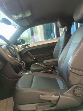 VW BEETLE SPORT 2012