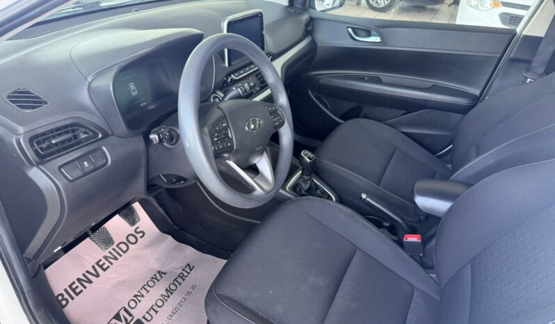 Hyundai HB20S GL 2023 lleno