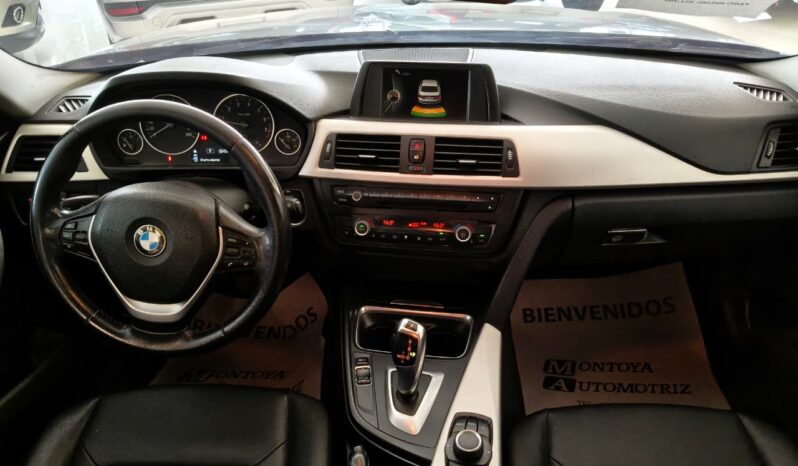 BMW 320IA 2014 lleno