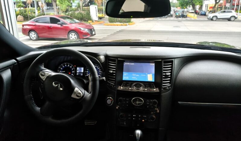 Infiniti QX70 2017 lleno