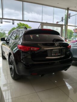 Infiniti QX70 2017 lleno