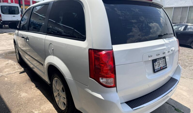 Dodge Grand Caravan 2017 lleno