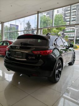 Infiniti QX70 2017 lleno