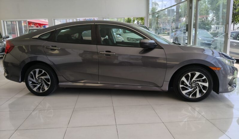 Honda Civic EX 2016 lleno