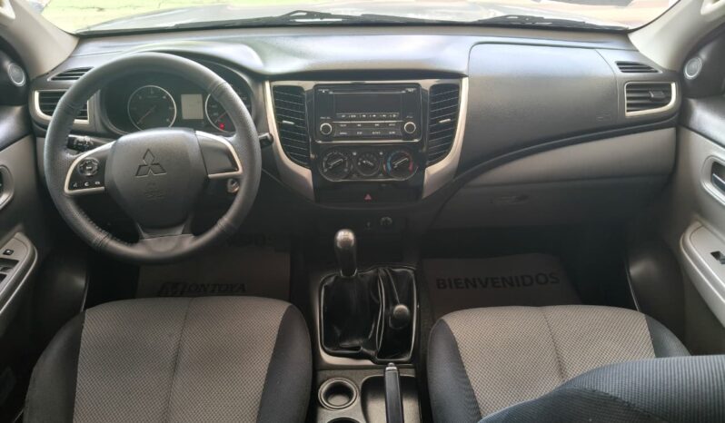 Mitsubishi L200 2018 lleno