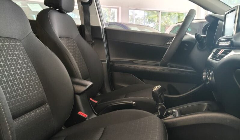 Hyundai HB20 GL 2023 lleno