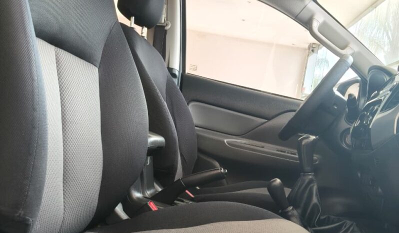 Mitsubishi L200 2018 lleno