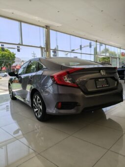 Honda Civic EX 2016 lleno
