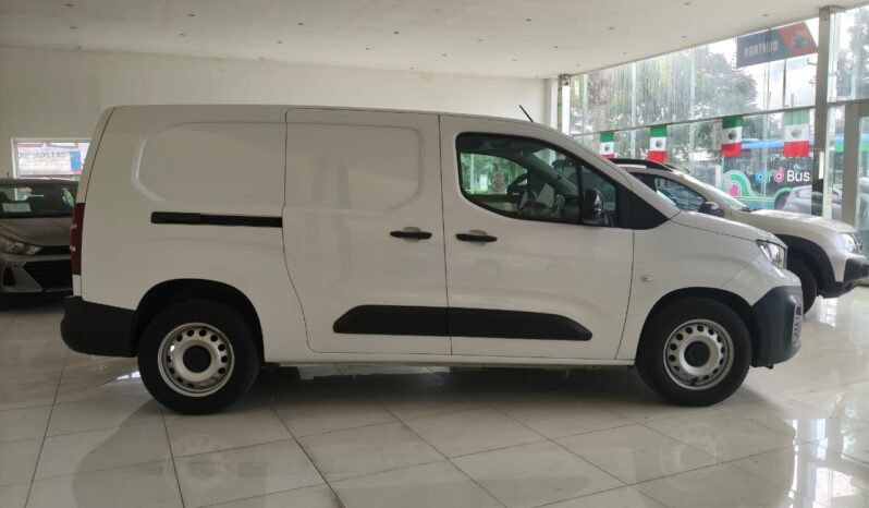 PEUGEOT PARTNER MAXI PACK 2024 lleno