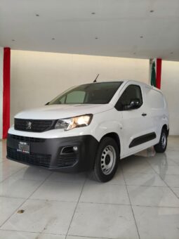 PEUGEOT PARTNER MAXI PACK 2024 lleno