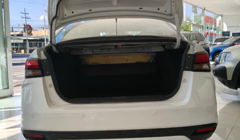 NISSAN VERSA SENSE 2024 lleno
